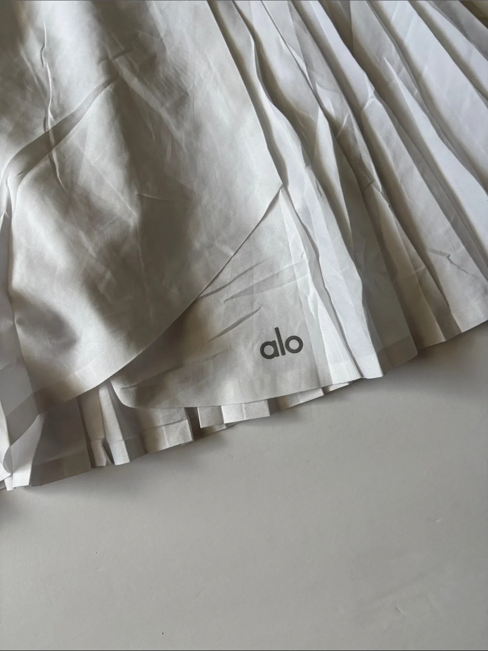 ALO Yoga White Pleated Circle Skater Skirt